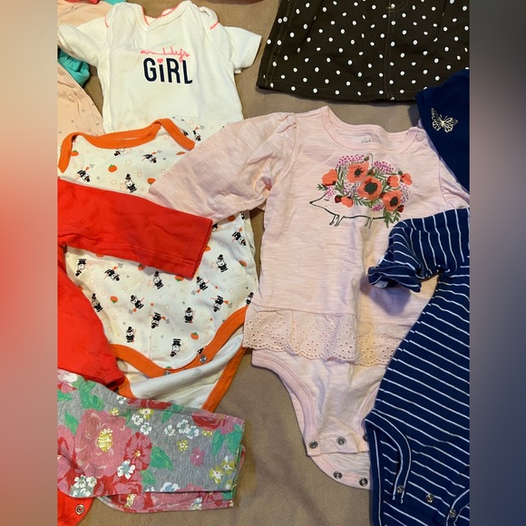 Girls mixed lot- size 12months - Picture 3 of 10